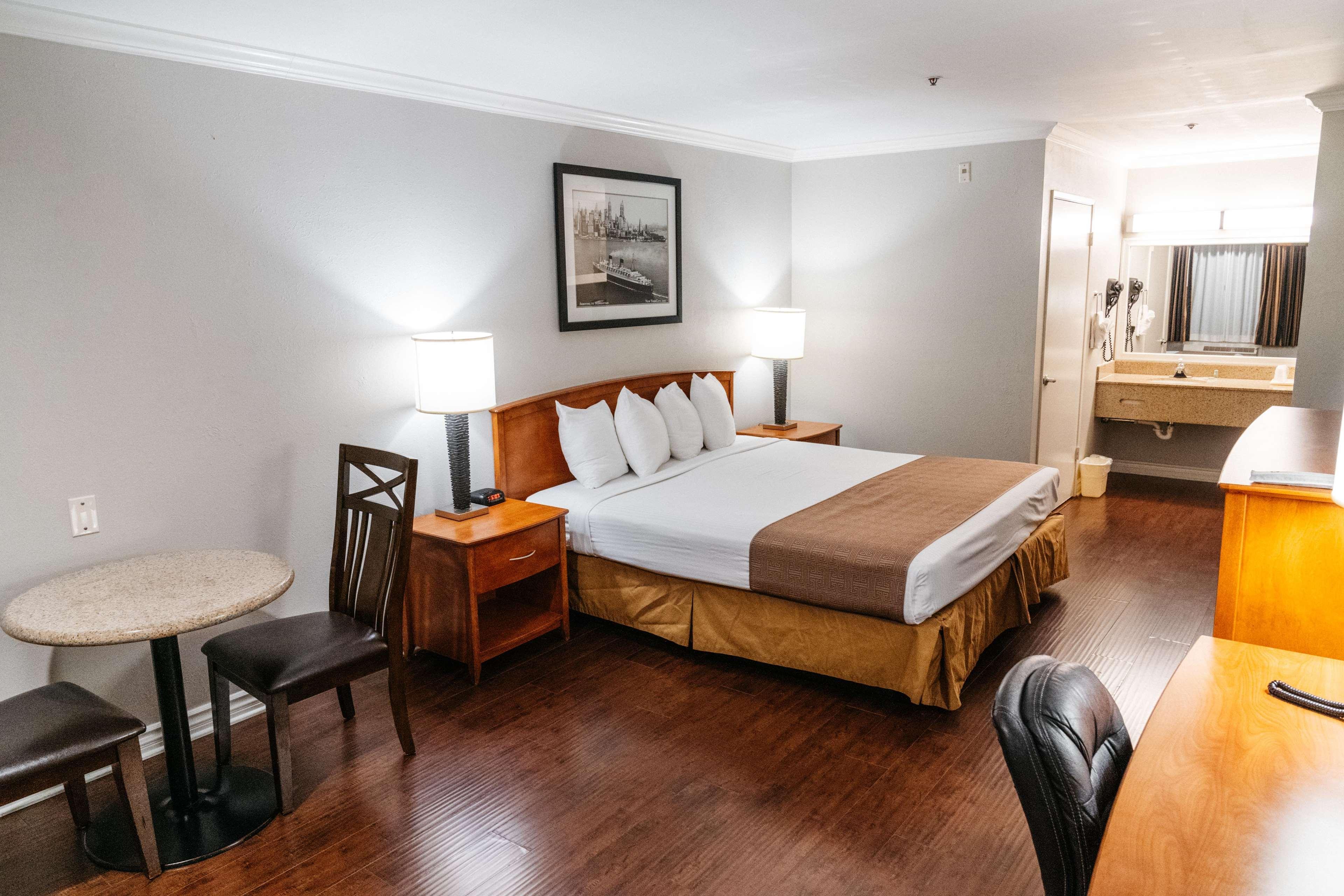 ווסטמינסטר Best Western Palm Garden Inn מראה חיצוני תמונה