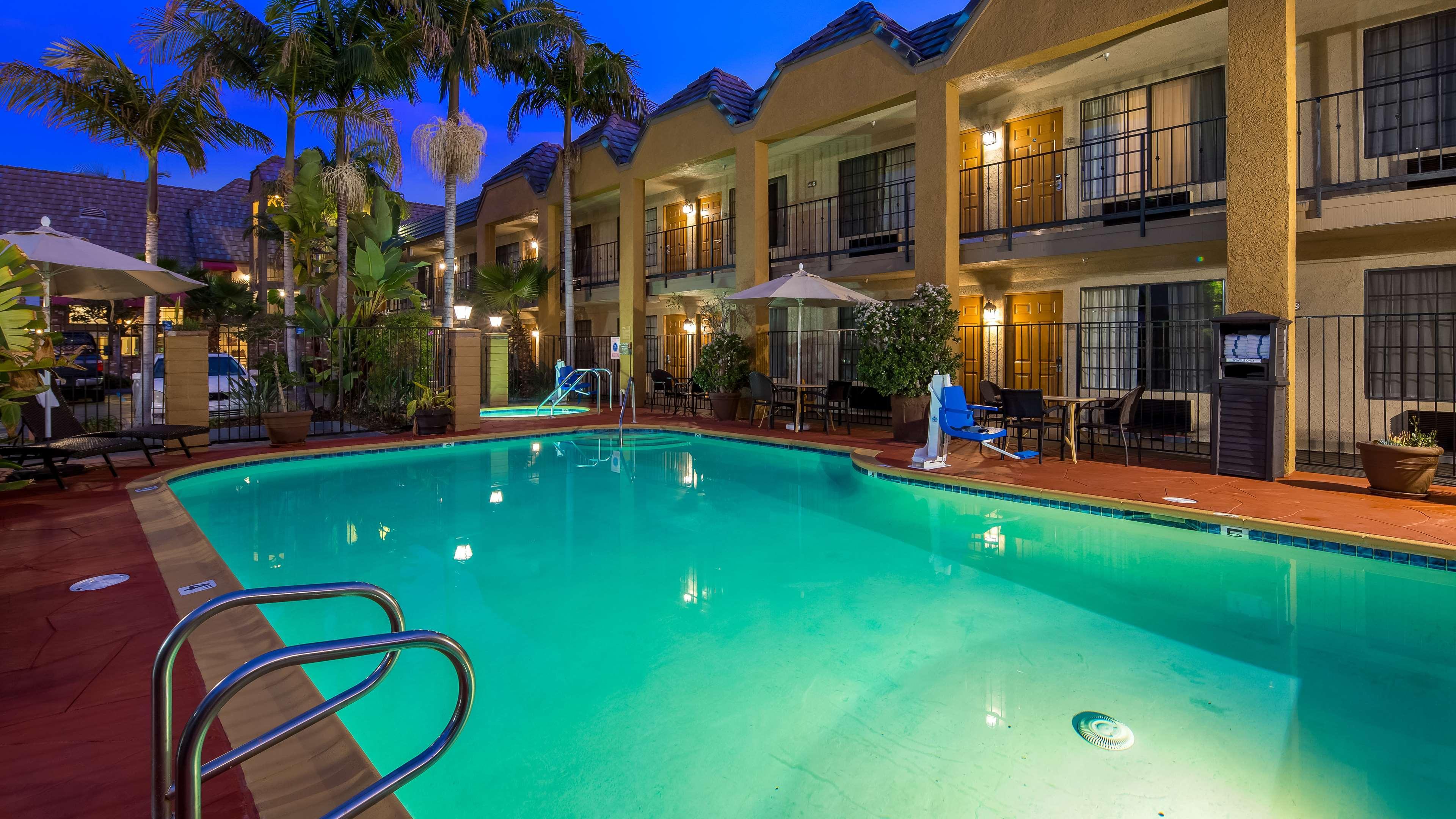 ווסטמינסטר Best Western Palm Garden Inn מראה חיצוני תמונה