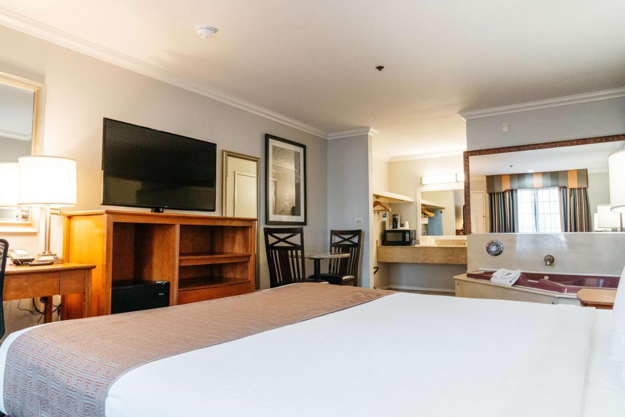 ווסטמינסטר Best Western Palm Garden Inn מראה חיצוני תמונה